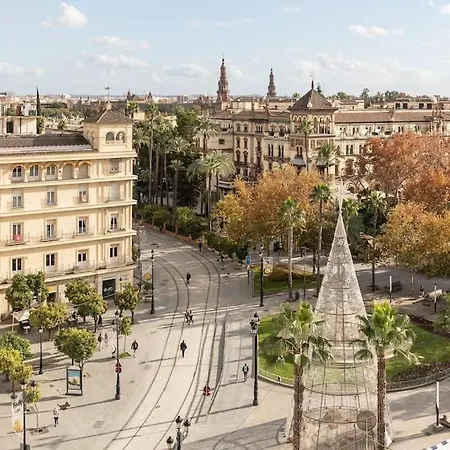 Lux Essentia Seville